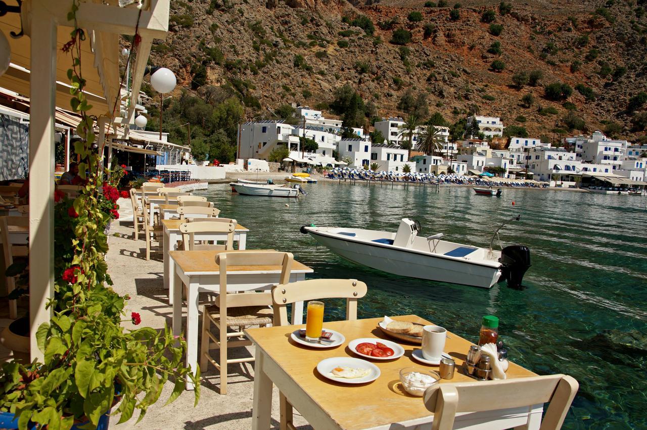 Madares Hotel Loutrón Luaran gambar